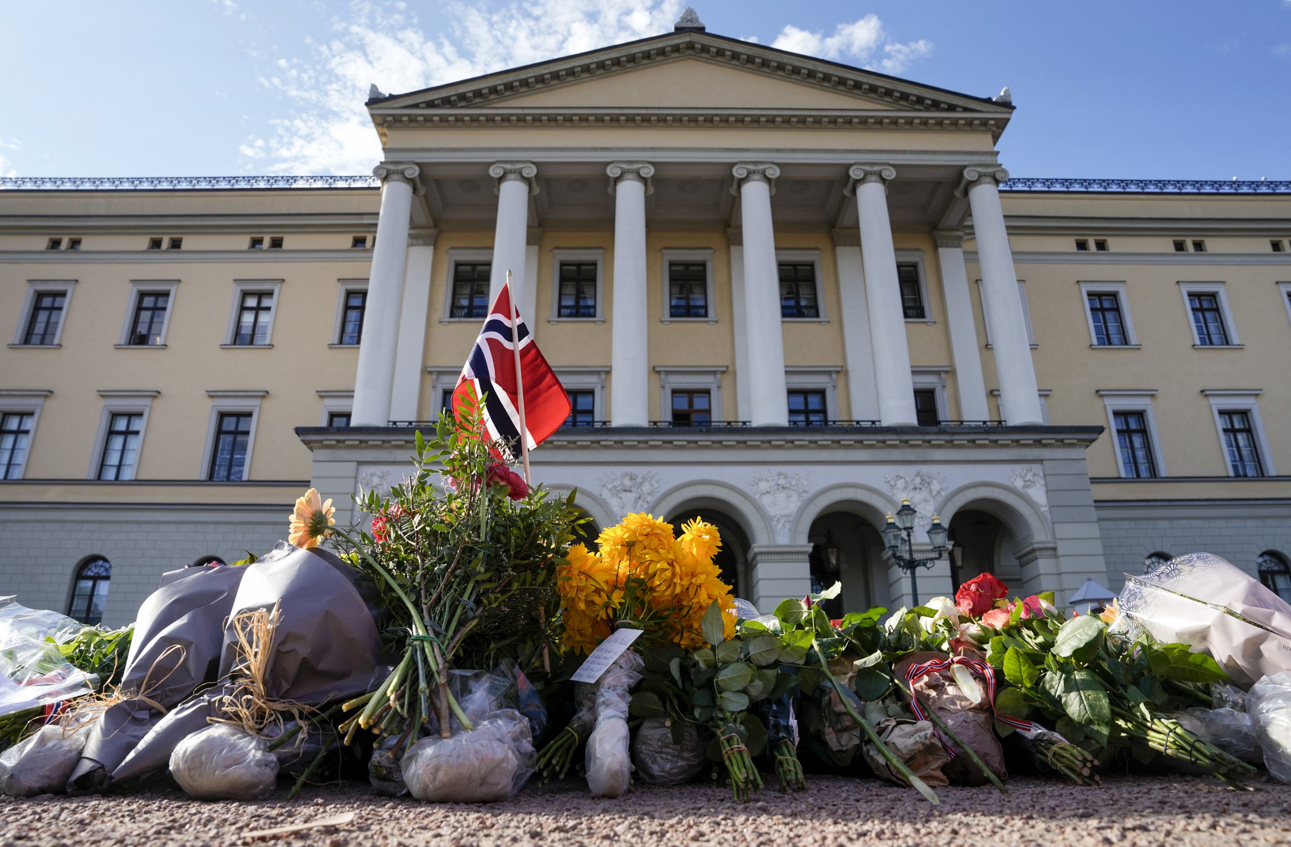 le roi harald v de norvege est mort a 89 ans haakon lui succ