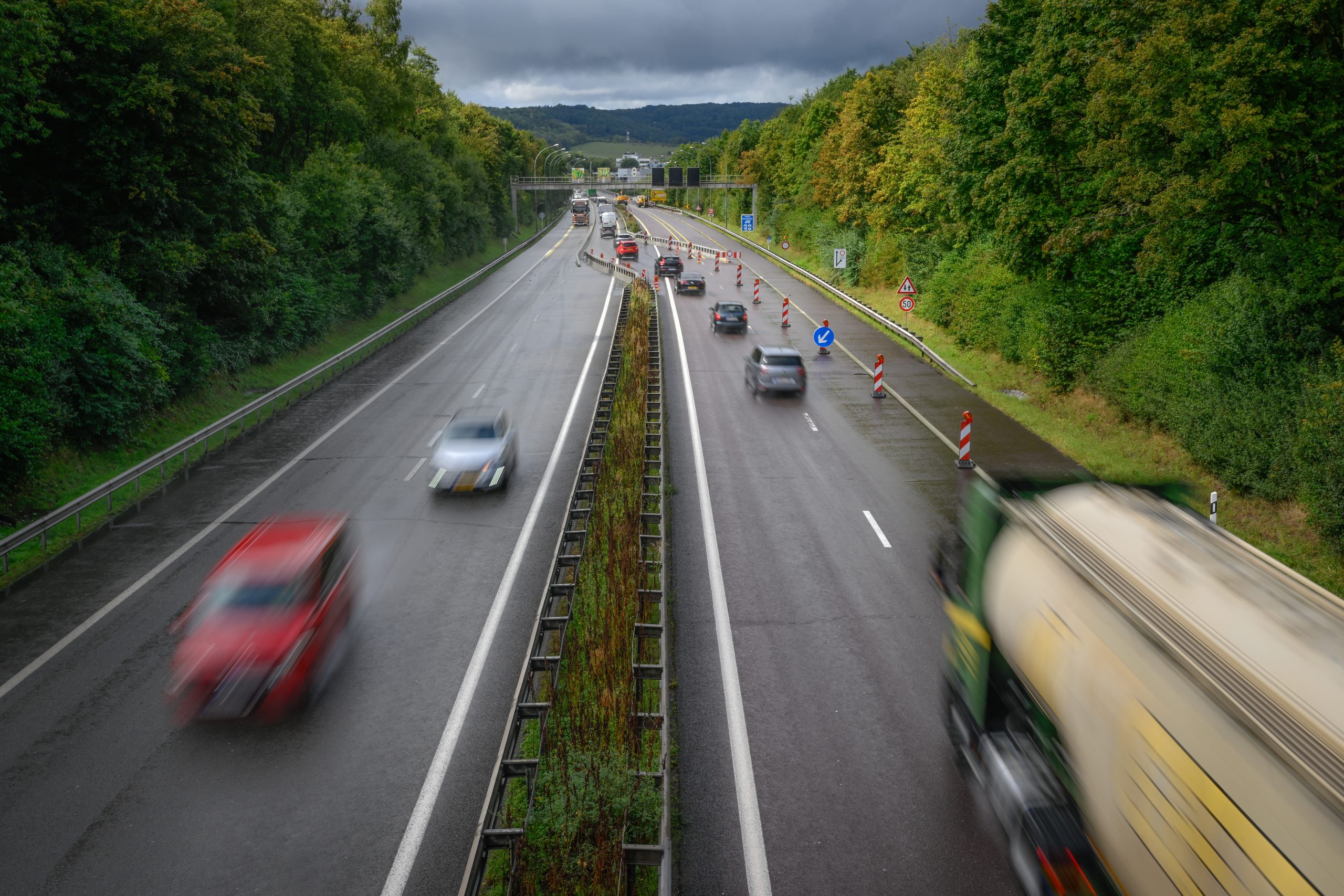 l a1 fermee tout le week end a senningerberg dans les deux s