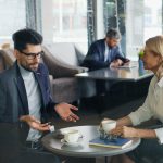 un frontalier sur quatre veut changer d employeur dans l ann